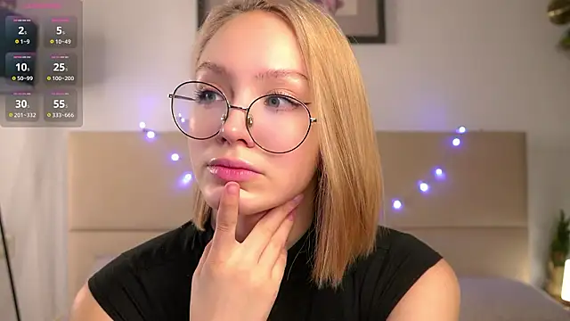 Snapshot of VetaManhardt chatting on February 14, 2026, 9:44 pm VetaManhardt online show from February 14, 2026, 9:44 pm