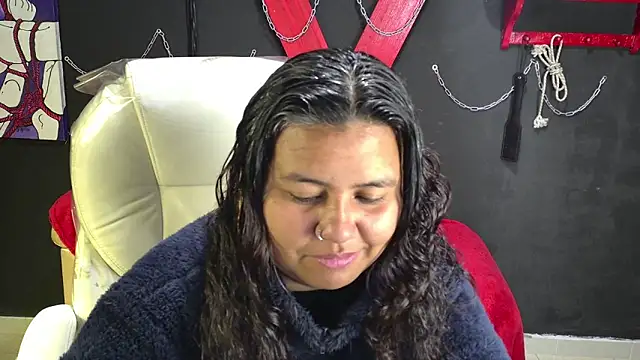 Snapshot of serenamystsh chatting on November 20, 2025, 2:45 am serenamystsh online show from November 20, 2025, 2:45 am