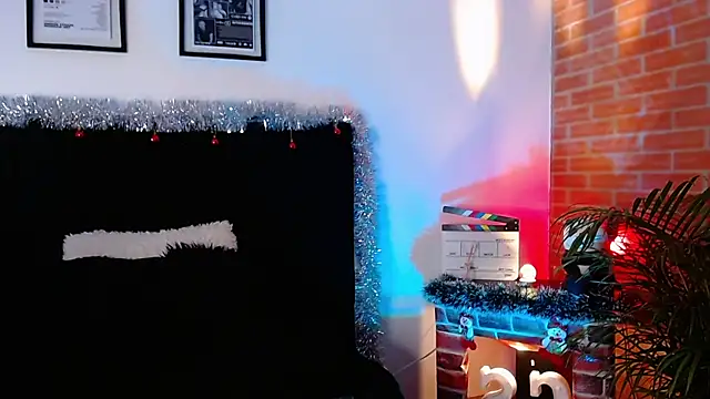 Snapshot of jaiden_thoner chatting on December 22, 2025, 9:17 am jaiden thoner online show from December 22, 2025, 9:17 am