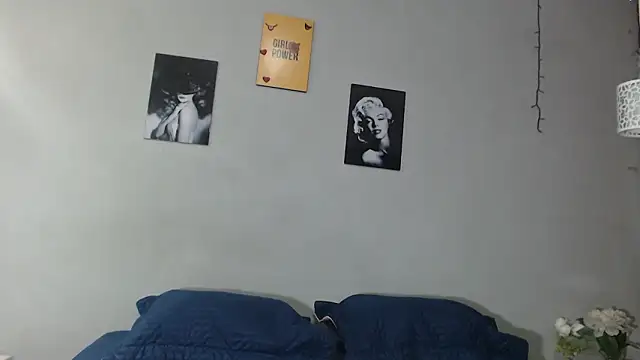 Snapshot of sexynova_93 chatting on February 7, 2026, 7:28 pm sexynova 93 online show from February 7, 2026, 7:28 pm