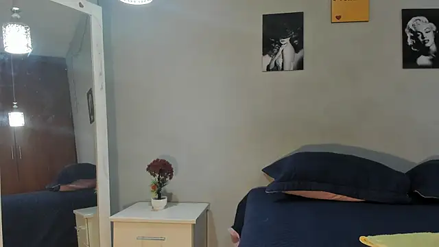 Snapshot of sexynova_93 chatting on February 12, 2026, 7:42 pm sexynova 93 online show from February 12, 2026, 7:42 pm