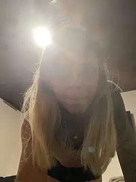 Snapshot of sabrinaneves chatting on October 30, 2025, 7:14 pm sabrinaneves online show from October 30, 2025, 7:14 pm