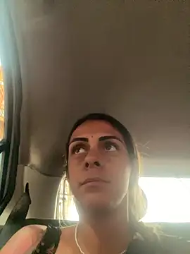 sabrinaneves online show from April 9, 2026, 10:42 am