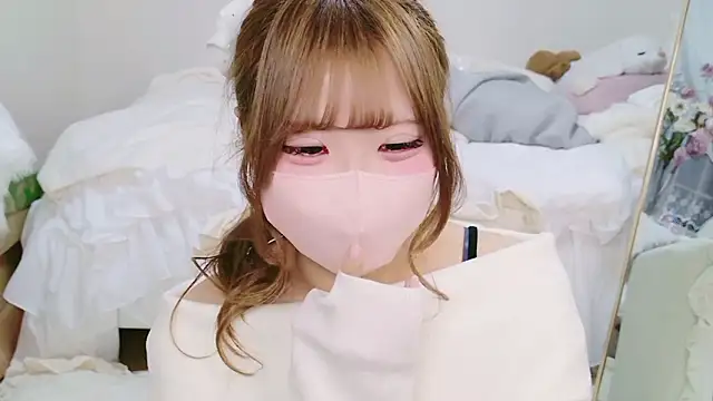 Snapshot of Ichiru_xsc chatting on December 22, 2025, 6:43 am Ichiru xsc online show from December 22, 2025, 6:43 am