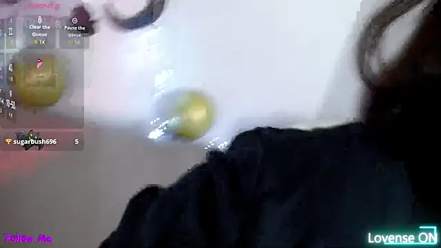 Snapshot of WOWalina chatting on November 2, 2025, 7:44 am WOWalina online show from November 2, 2025, 7:44 am