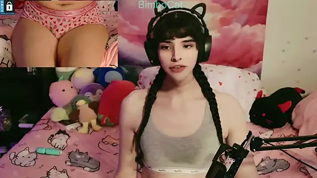 Snapshot of BimboCat chatting on October 31, 2025, 12:22 am BimboCat online show from October 31, 2025, 12:22 am