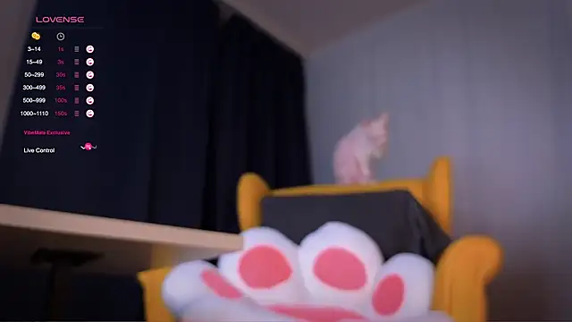 goddes helga feet online show from April 1, 2026, 1:41 pm