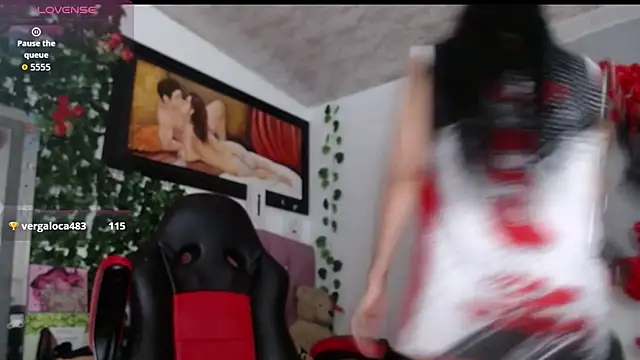 Snapshot of myomii_nixx chatting on November 7, 2025, 3:06 am myomii nixx online show from November 7, 2025, 3:06 am