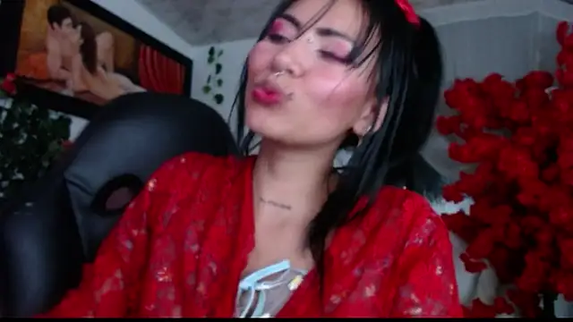 Snapshot of myomii_nixx chatting on November 13, 2025, 2:43 am myomii nixx online show from November 13, 2025, 2:43 am