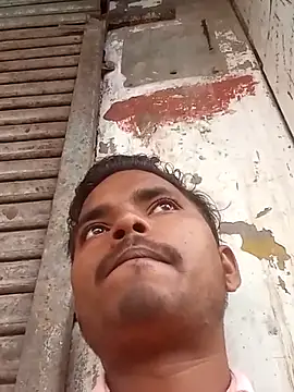 Snapshot of hdtvuy chatting on October 30, 2025, 10:38 am hdtvuy online show from October 30, 2025, 10:38 am