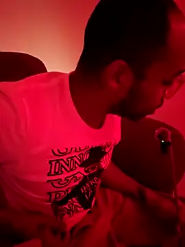 TraddyZaddy online show from November 1, 2025, 4:58 am