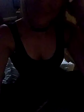 Snapshot of fragoli chatting on November 1, 2025, 2:52 pm fragoli online show from November 1, 2025, 2:52 pm