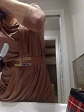 Snapshot of fragoli chatting on November 6, 2025, 8:59 am fragoli online show from November 6, 2025, 8:59 am