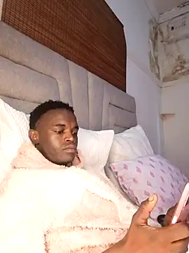 Snapshot of Lucile_Carrie chatting on November 5, 2025, 9:20 am Lucile Carrie online show from November 5, 2025, 9:20 am