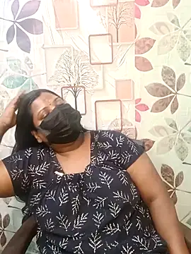 Snapshot of tamil_Nithya_J chatting on January 17, 2026, 2:44 pm tamil Nithya J online show from January 17, 2026, 2:44 pm