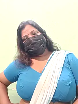 Snapshot of tamil_Nithya_J chatting on March 1, 2026, 9:22 am tamil Nithya J online show from March 1, 2026, 9:22 am