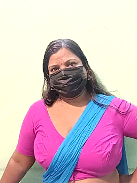 Snapshot of tamil_Nithya_J chatting on March 12, 2026, 11:05 am tamil Nithya J online show from March 12, 2026, 11:05 am