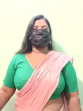 Snapshot of tamil_Nithya_J chatting on March 13, 2026, 5:58 am tamil Nithya J online show from March 13, 2026, 5:58 am