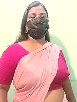 Snapshot of tamil_Nithya_J chatting on March 17, 2026, 9:34 am tamil Nithya J online show from March 17, 2026, 9:34 am