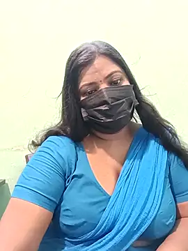 Snapshot of tamil_Nithya_J chatting on April 6, 2026, 7:42 am tamil Nithya J online show from April 6, 2026, 7:42 am