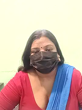 Snapshot of tamil_Nithya_J chatting on April 25, 2026, 9:01 am tamil Nithya J online show from April 25, 2026, 9:01 am