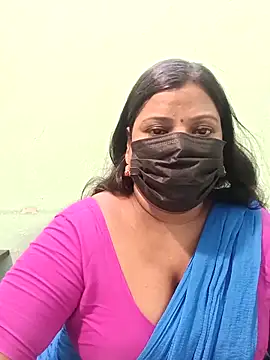 Snapshot of tamil_Nithya_J chatting on April 28, 2026, 9:47 am tamil Nithya J online show from April 28, 2026, 9:47 am