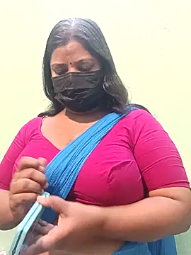 Snapshot of tamil_Nithya_J chatting on May 9, 2026, 5:07 pm tamil Nithya J online show from May 9, 2026, 5:07 pm
