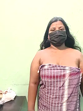 Snapshot of tamil_Nithya_J chatting on May 17, 2026, 5:53 pm tamil Nithya J online show from May 17, 2026, 5:53 pm