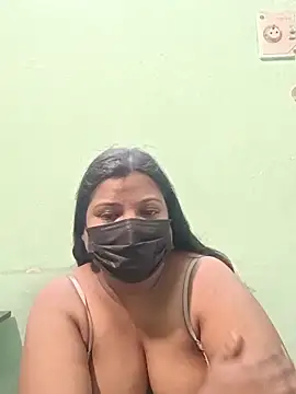 Snapshot of tamil_Nithya_J chatting on May 28, 2026, 7:11 pm tamil Nithya J online show from May 28, 2026, 7:11 pm