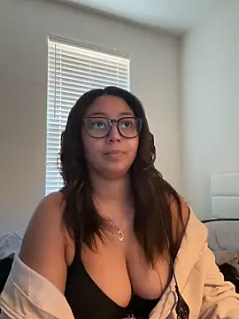 Snapshot of minha_baby chatting on February 12, 2026, 5:30 pm minha baby online show from February 12, 2026, 5:30 pm