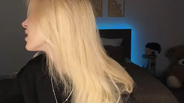 adele armass online show from April 5, 2026, 9:01 pm