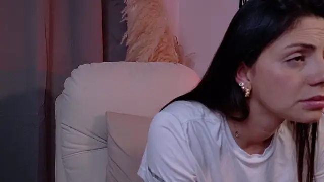 SeleneNova online show from March 31, 2026, 8:53 pm