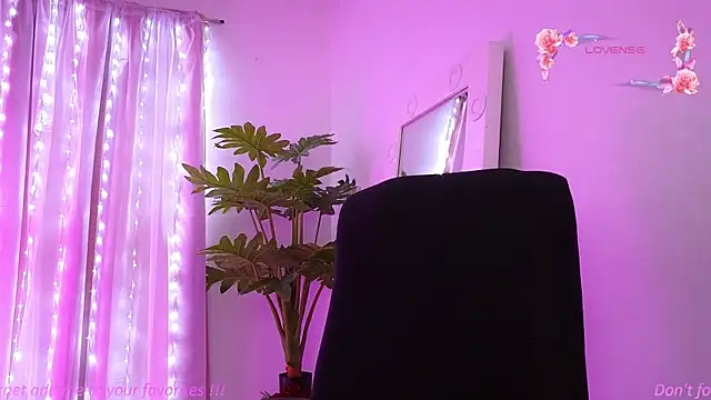 BabyLauritaa online show from February 27, 2026, 9:04 pm