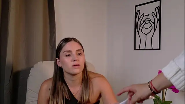 Snapshot of VictoriaNova_ chatting on February 9, 2026, 8:57 pm VictoriaNova online show from February 9, 2026, 8:57 pm