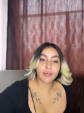 Elina Hills online show from June 7, 2026, 7:17 pm