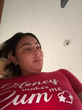 Elina Hills online show from July 3, 2026, 3:07 pm