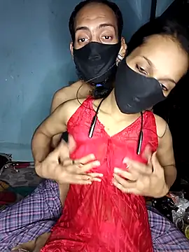 Snapshot of RITU_COUPLE chatting on November 9, 2025, 7:01 pm RITU COUPLE online show from November 9, 2025, 7:01 pm