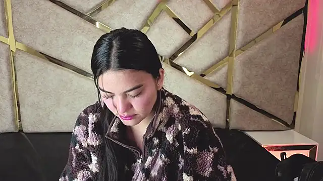 Frrreyaa online show from November 24, 2025, 2:22 am