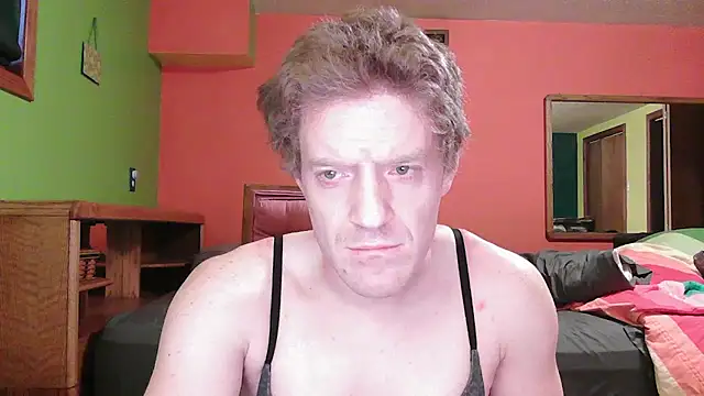Snapshot of glamtransgoddess15 chatting on November 15, 2025, 9:11 pm glamtransgoddess15 online show from November 15, 2025, 9:11 pm