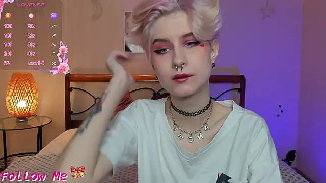 Snapshot of Angel_Julles chatting on December 5, 2025, 1:14 am Angel Julles online show from December 5, 2025, 1:14 am