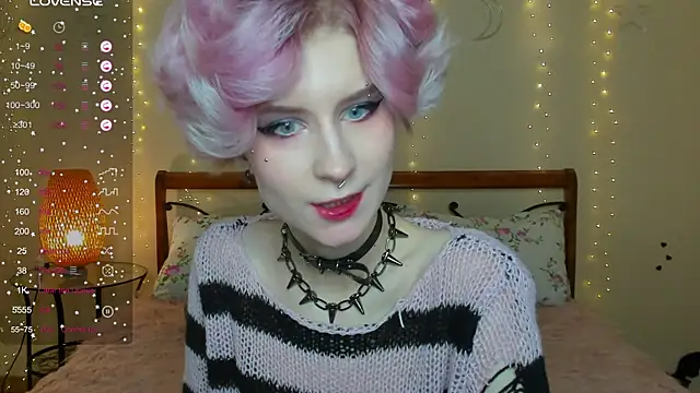 Angel Julles online show from May 17, 2026, 3:41 pm