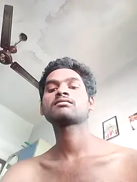 Snapshot of PackagedCostar chatting on November 8, 2025, 5:18 am PackagedCostar online show from November 8, 2025, 5:18 am