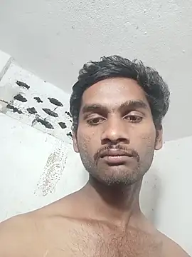 Snapshot of PackagedCostar chatting on November 8, 2025, 5:23 pm PackagedCostar online show from November 8, 2025, 5:23 pm