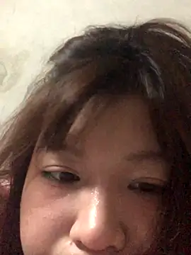 Snapshot of -Sophia-122 chatting on October 31, 2025, 11:22 am -Sophia-122 online show from October 31, 2025, 11:22 am