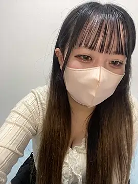 Snapshot of emiri_da_nyan chatting on May 22, 2026, 3:28 pm emiri da nyan online show from May 22, 2026, 3:28 pm