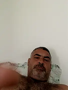 Ricardotarado online show from December 17, 2025, 12:55 pm