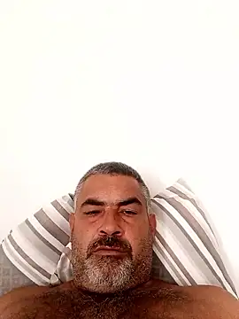 Snapshot of Ricardotarado chatting on January 8, 2026, 12:40 pm Ricardotarado online show from January 8, 2026, 12:40 pm