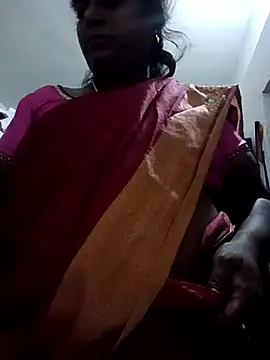 suganthi143 online show from November 14, 2025, 9:35 pm