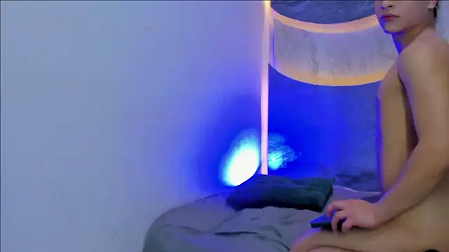 Hot guys sex3  online show from October 31, 2025, 4:52 pm