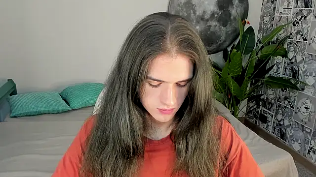 Harvey Hair online show from December 2, 2025, 1:39 pm